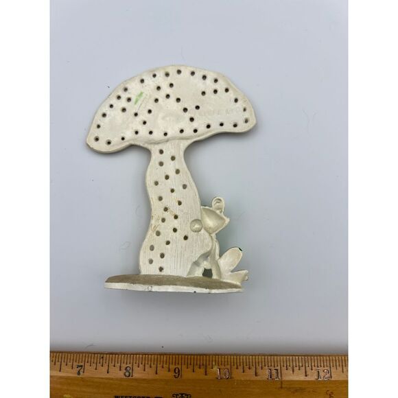 Vintage Earring holder Toadstool Mushroom Home Decor - Picture 6 of 7
